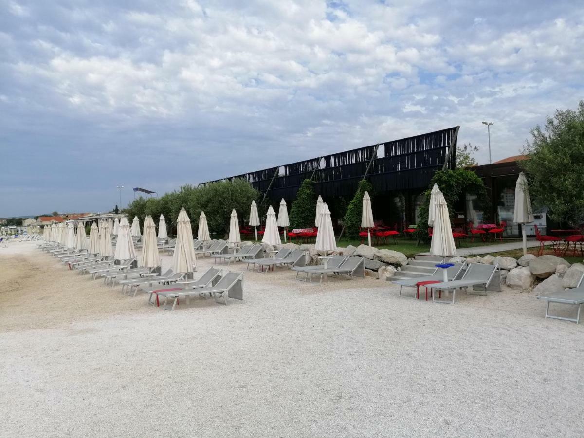 Apartments Flora Trogir Exterior foto