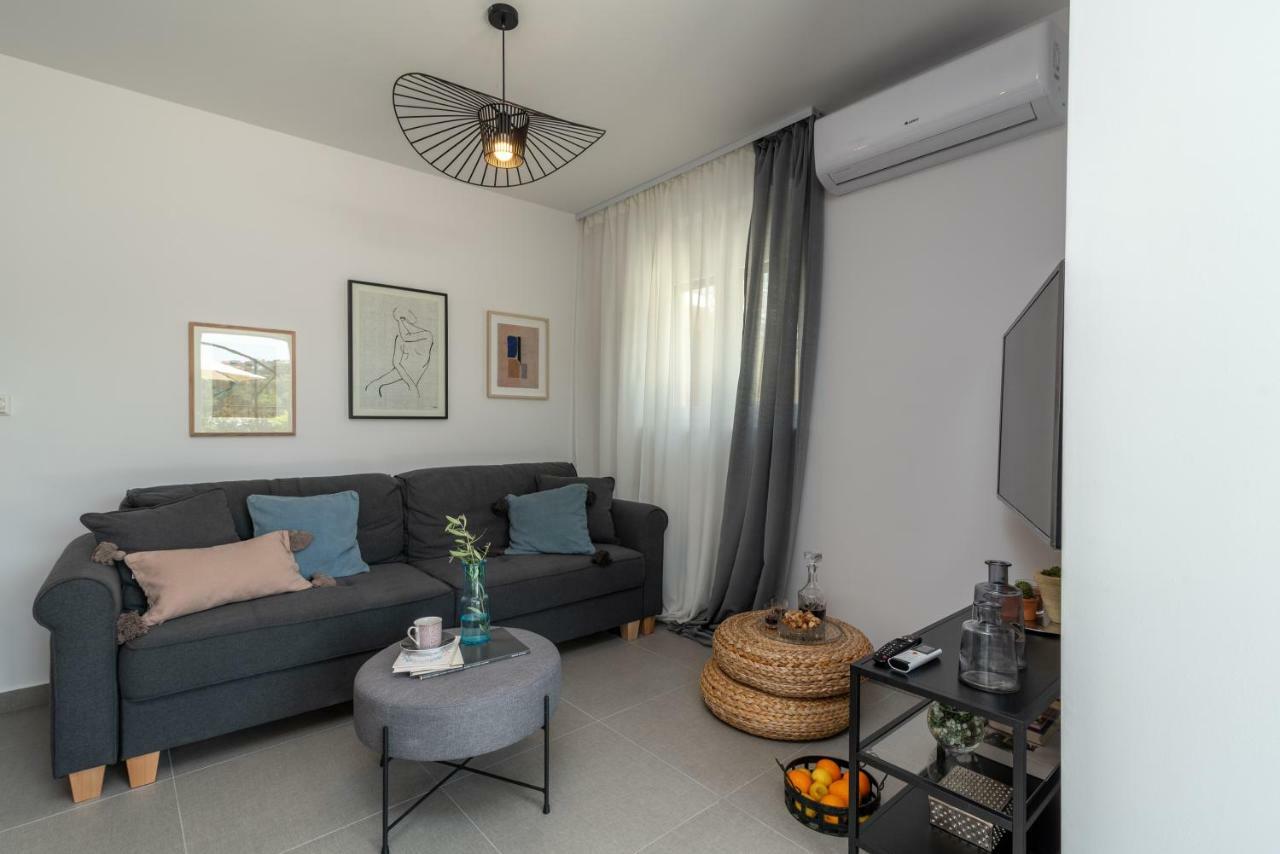 Apartments Flora Trogir Exterior foto